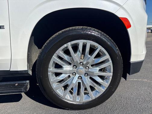 2023 Chevrolet Tahoe 4WD High Country