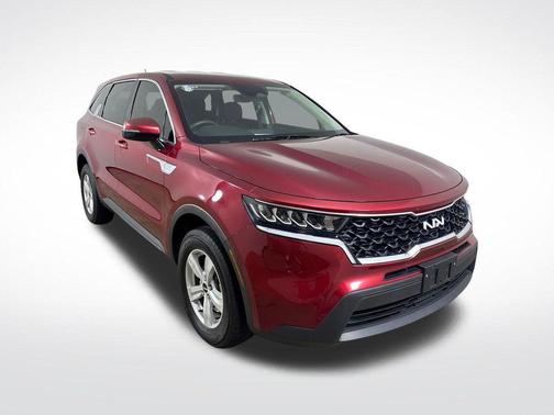 Passion Red Tintcoat 2022 Kia Sorento LX