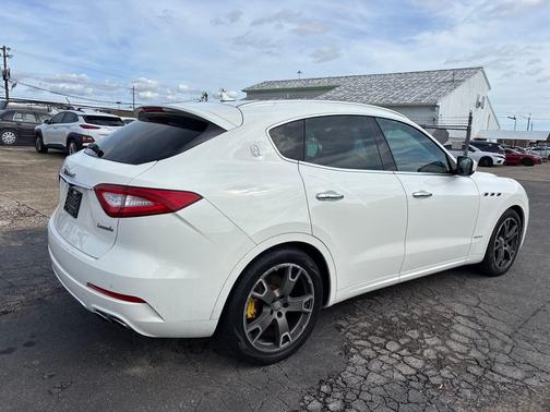 2019 Maserati Levante Base