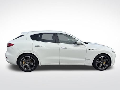 2019 Maserati Levante Base