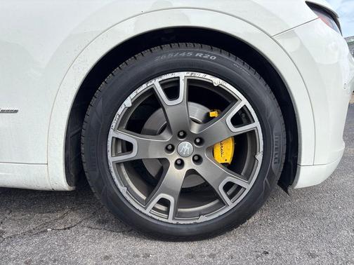 2019 Maserati Levante Base