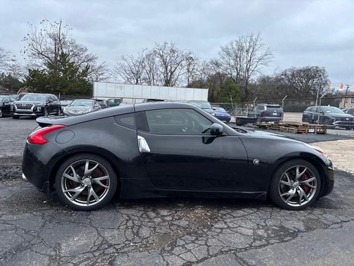 2015 Nissan 370Z Sport