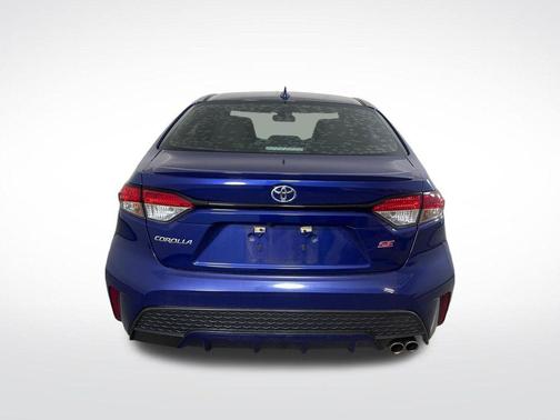 Blue Crush Metallic 2021 Toyota Corolla SE