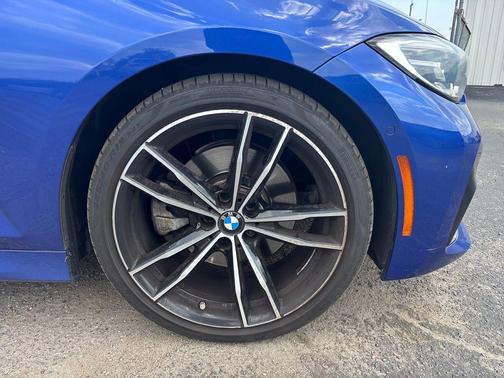 2021 BMW 330 330i