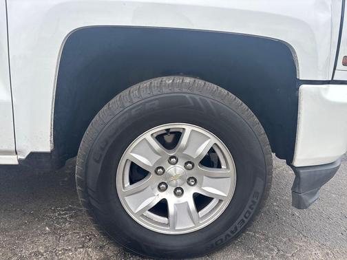 2018 Chevrolet Silverado 1500 Custom