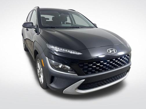 Ultra Black 2022 Hyundai KONA SEL