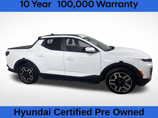 Atlas White 2025 Hyundai SANTA CRUZ Limited
