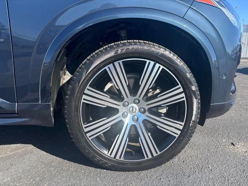 2021 Volvo XC90 T6 Inscription