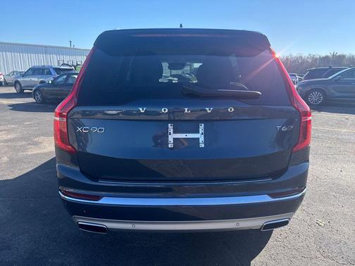 2021 Volvo XC90 T6 Inscription