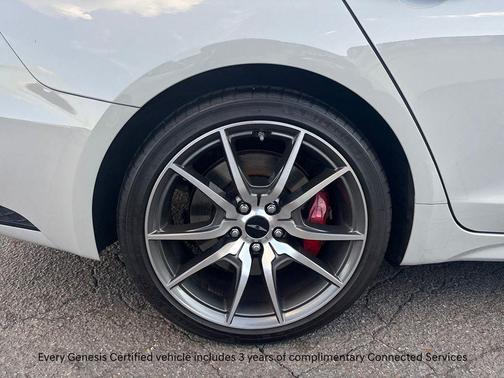 2025 Genesis G70 2.5T AWD