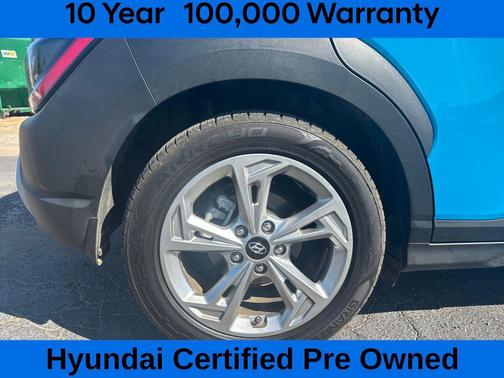 2022 Hyundai KONA SEL