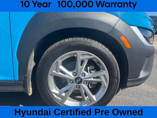 2022 Hyundai KONA SEL