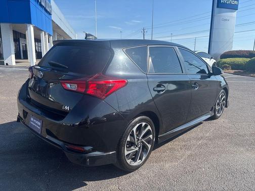 2018 Toyota Corolla iM Base