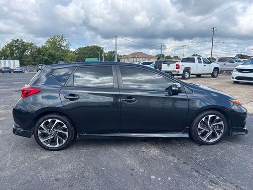 2018 Toyota Corolla iM Base