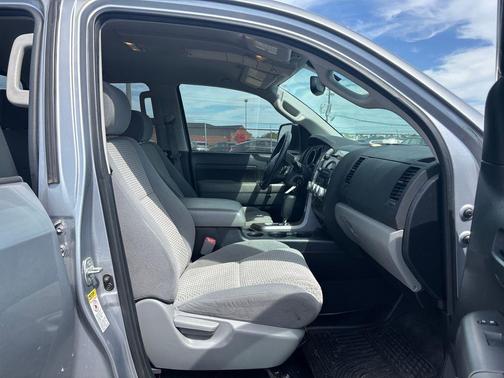 2012 Toyota Tundra Grade