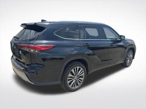 2020 Toyota Highlander Platinum