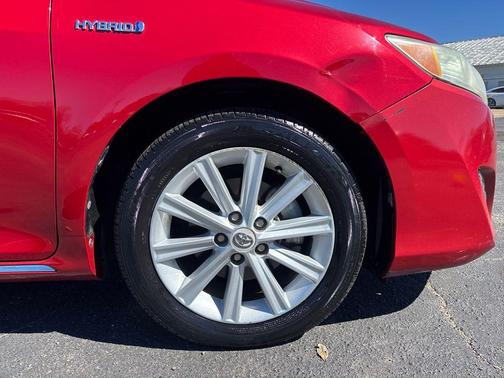 2012 Toyota Camry Hybrid XLE