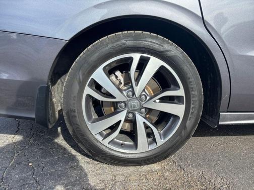 2022 Honda Odyssey Touring