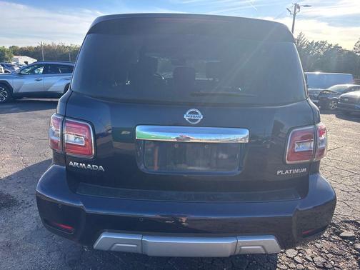 2017 Nissan Armada Platinum