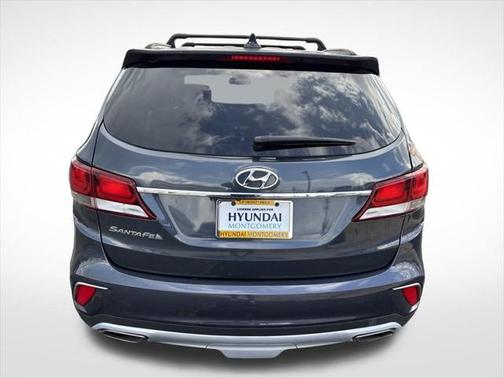 2018 Hyundai SANTA FE SE