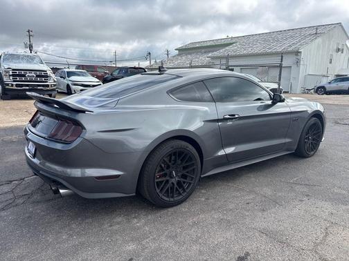 2021 Ford Mustang GT