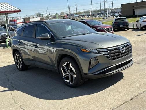Amazon Gray 2022 Hyundai TUCSON SEL