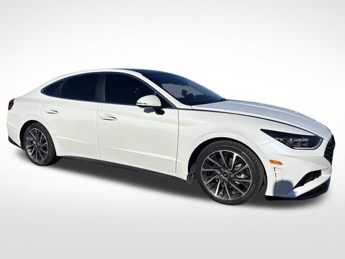 2022 Hyundai SONATA Limited