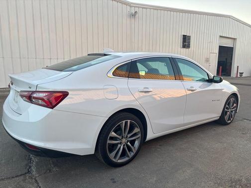 2023 Chevrolet Malibu FWD 2LT
