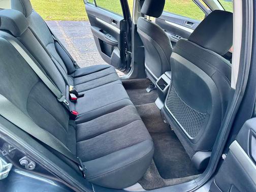 2013 Subaru Legacy Premium