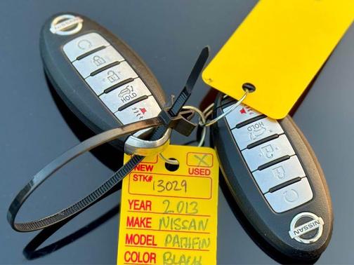 2013 Nissan Pathfinder Platinum