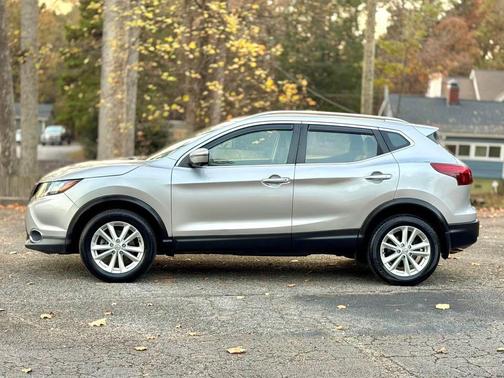 2018 Nissan Rogue Sport SV