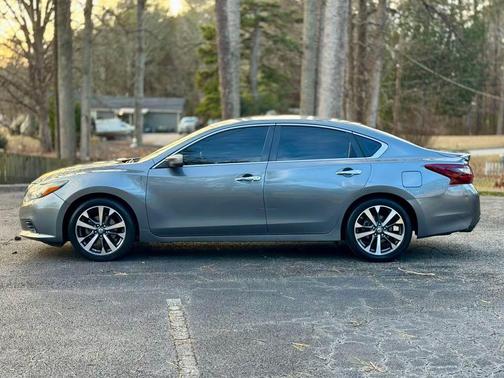 2017 Nissan Altima 2.5 SR