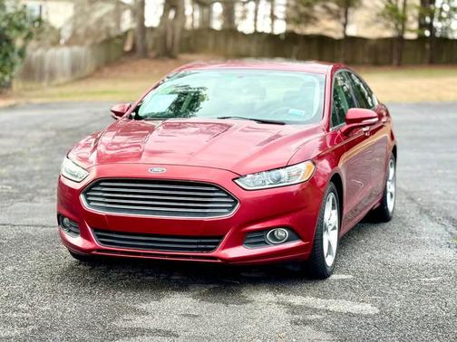 2015 Ford Fusion SE