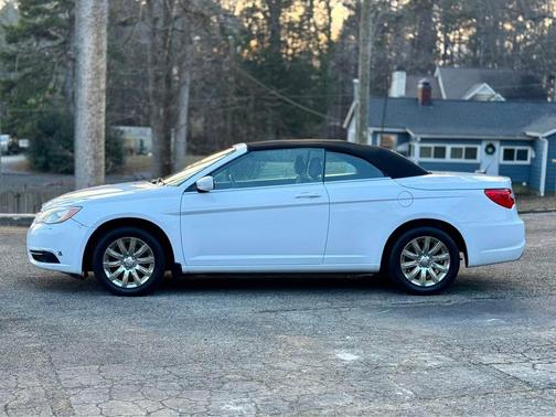 2012 Chrysler 200 Touring