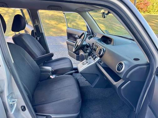 2008 Scion xB Base