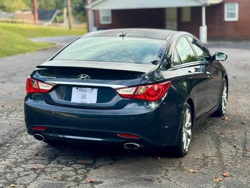 2012 Hyundai SONATA SE