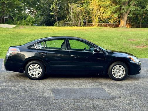BLACK 2012 Nissan Altima 2.5 S