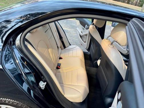 2016 Mercedes-Benz C-Class C 300 4MATIC