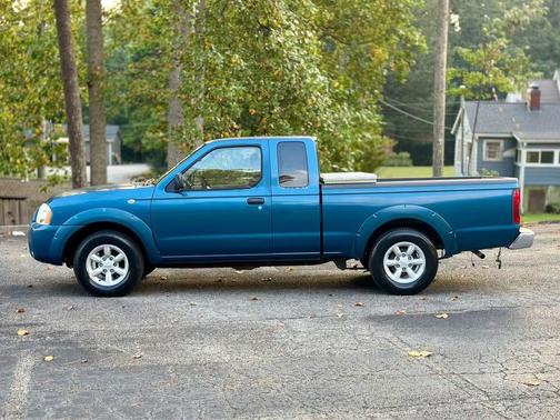 2003 Nissan Frontier XE King Cab