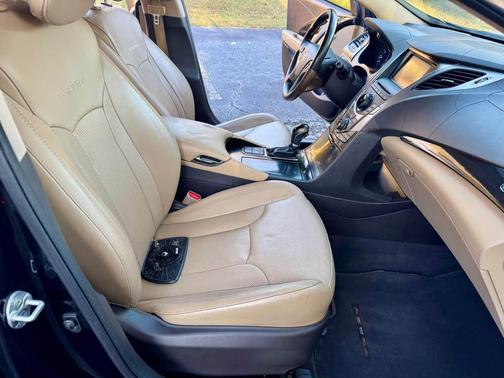 2013 Hyundai Azera Base