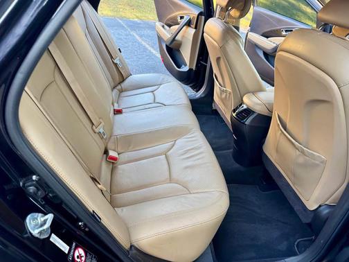 2013 Hyundai Azera Base