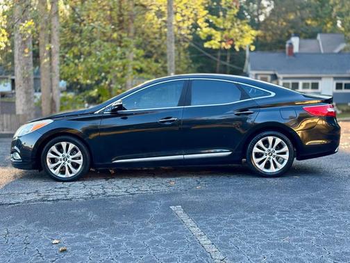 2013 Hyundai Azera Base