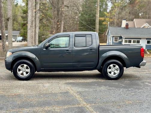 2012 Nissan Frontier SV