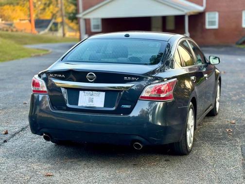 2014 Nissan Altima 2.5 SV