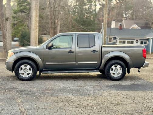 2006 Nissan Frontier SE Crew Cab