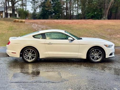 2016 Ford Mustang EcoBoost