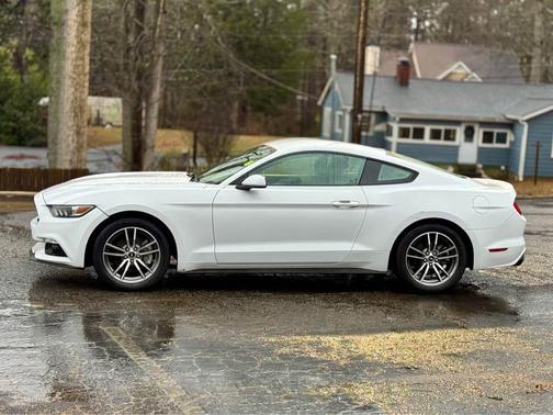 2016 Ford Mustang EcoBoost