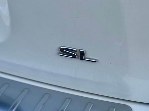 2017 Nissan Pathfinder SL