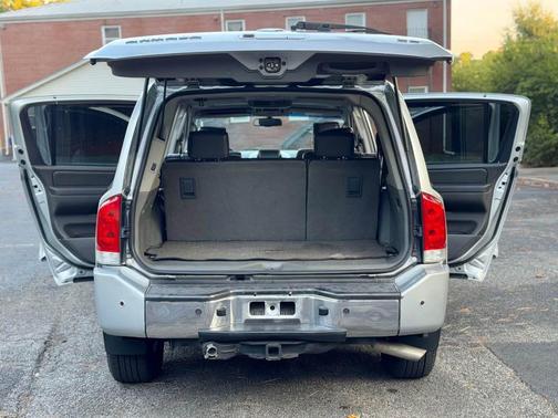 2006 Nissan Armada SE