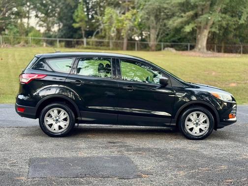 2014 Ford Escape S